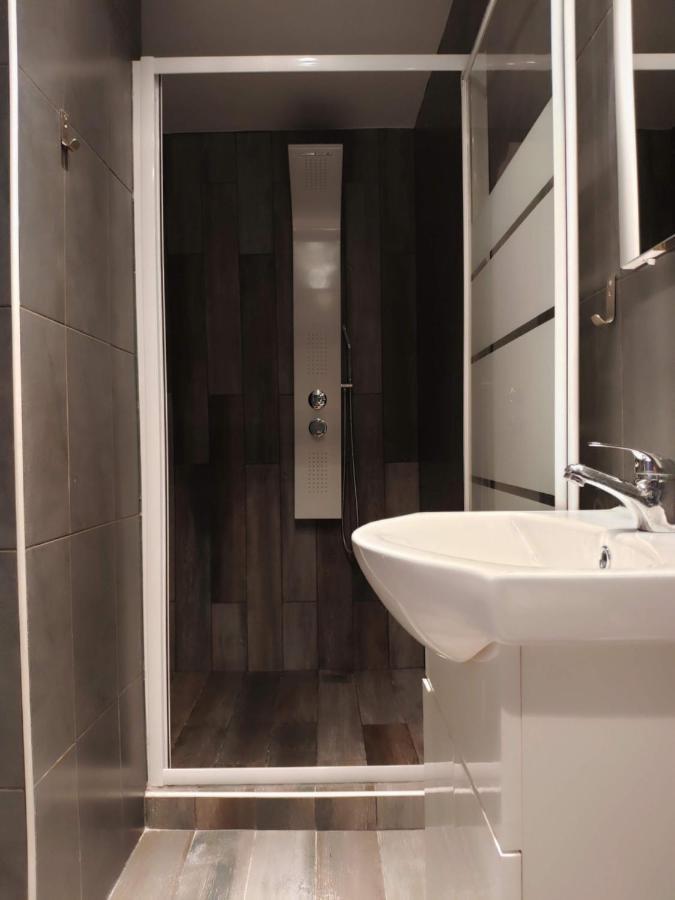 Comfort Apartment By Prima Lodging Szaloniki Kültér fotó